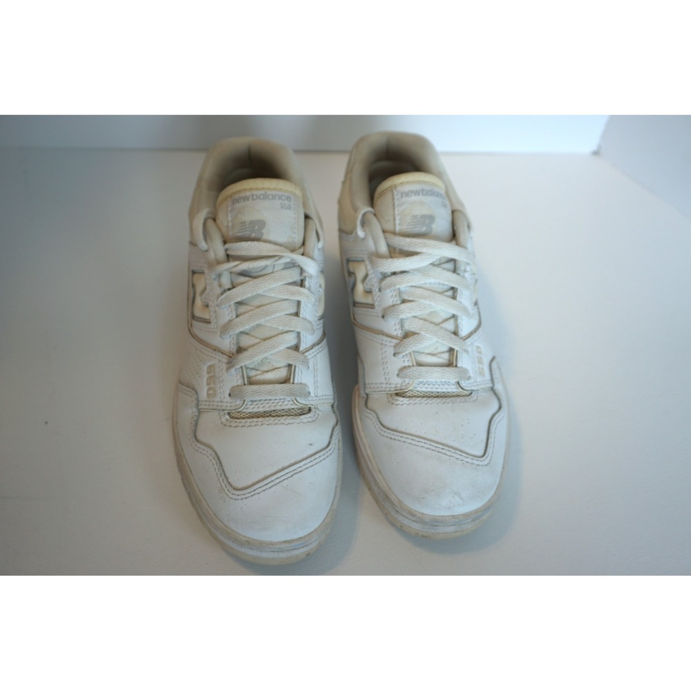 New Balance 550 Cream White Leather Low Top Sneakers BBW550BK Womens 8.5